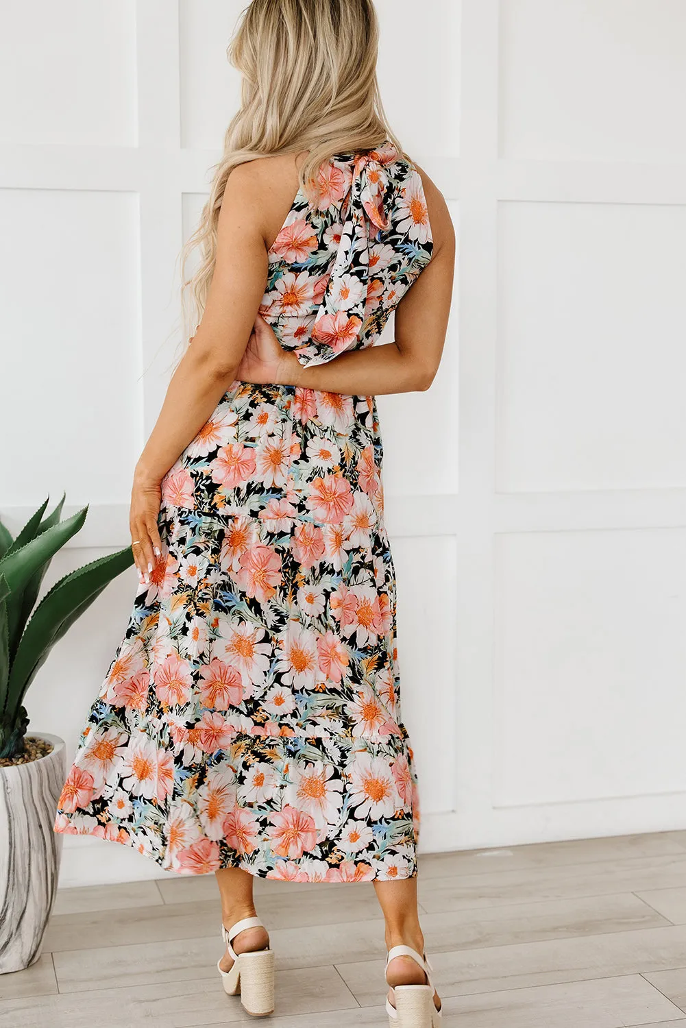 Boho Floral Knotted Halter Maxi Dress