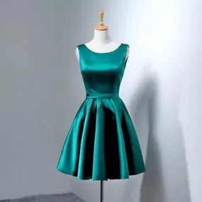 Hunter Green Satin Homecoming Dresses Short Bow Back Prom Gowns