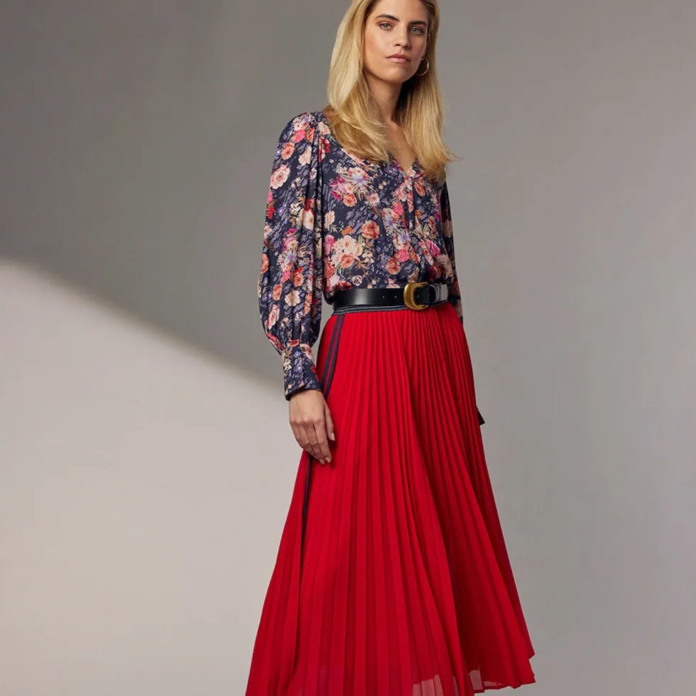 Just Pleat It Skirt - Red