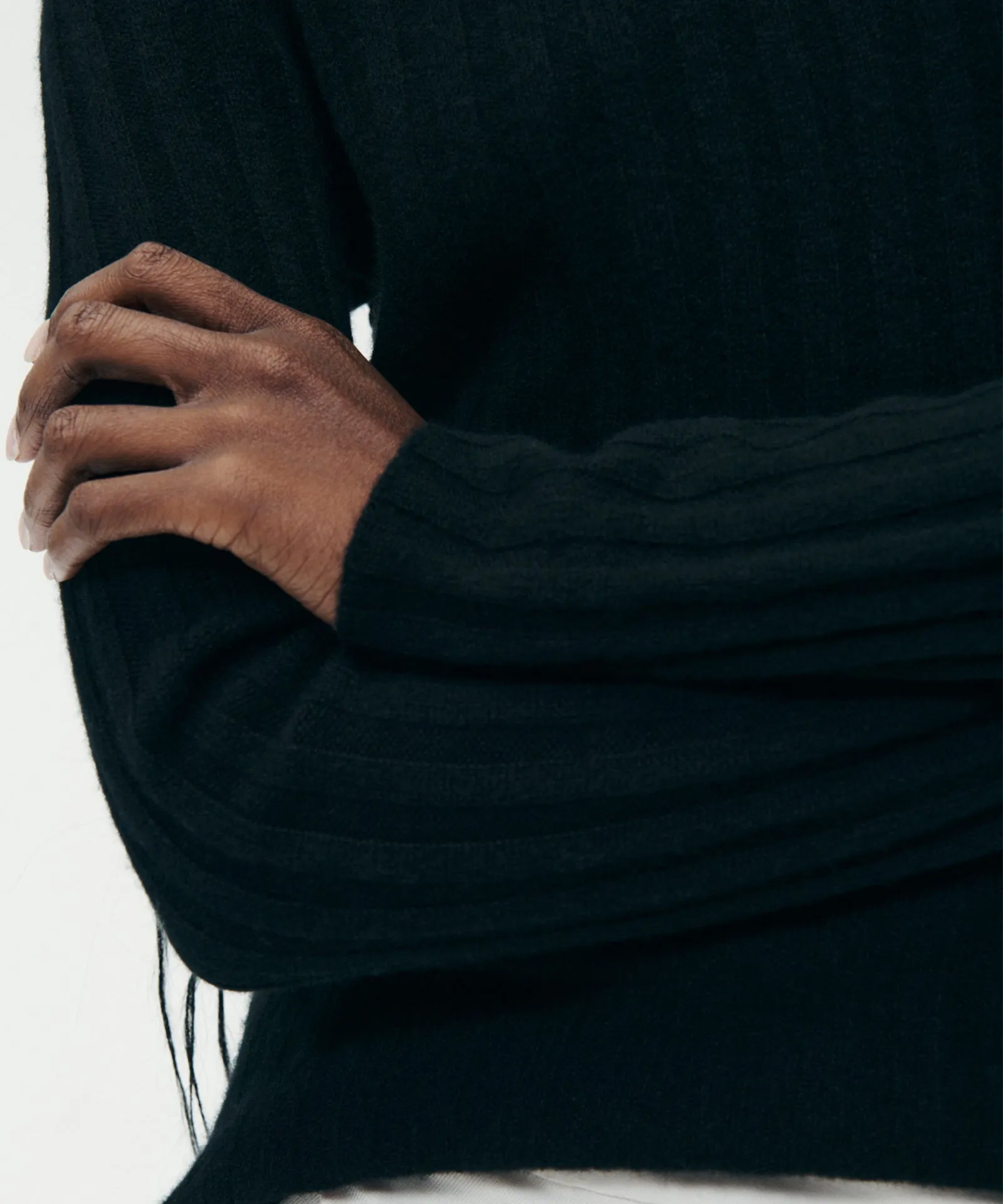 Lightweight Cashmere Ribbed Sweater