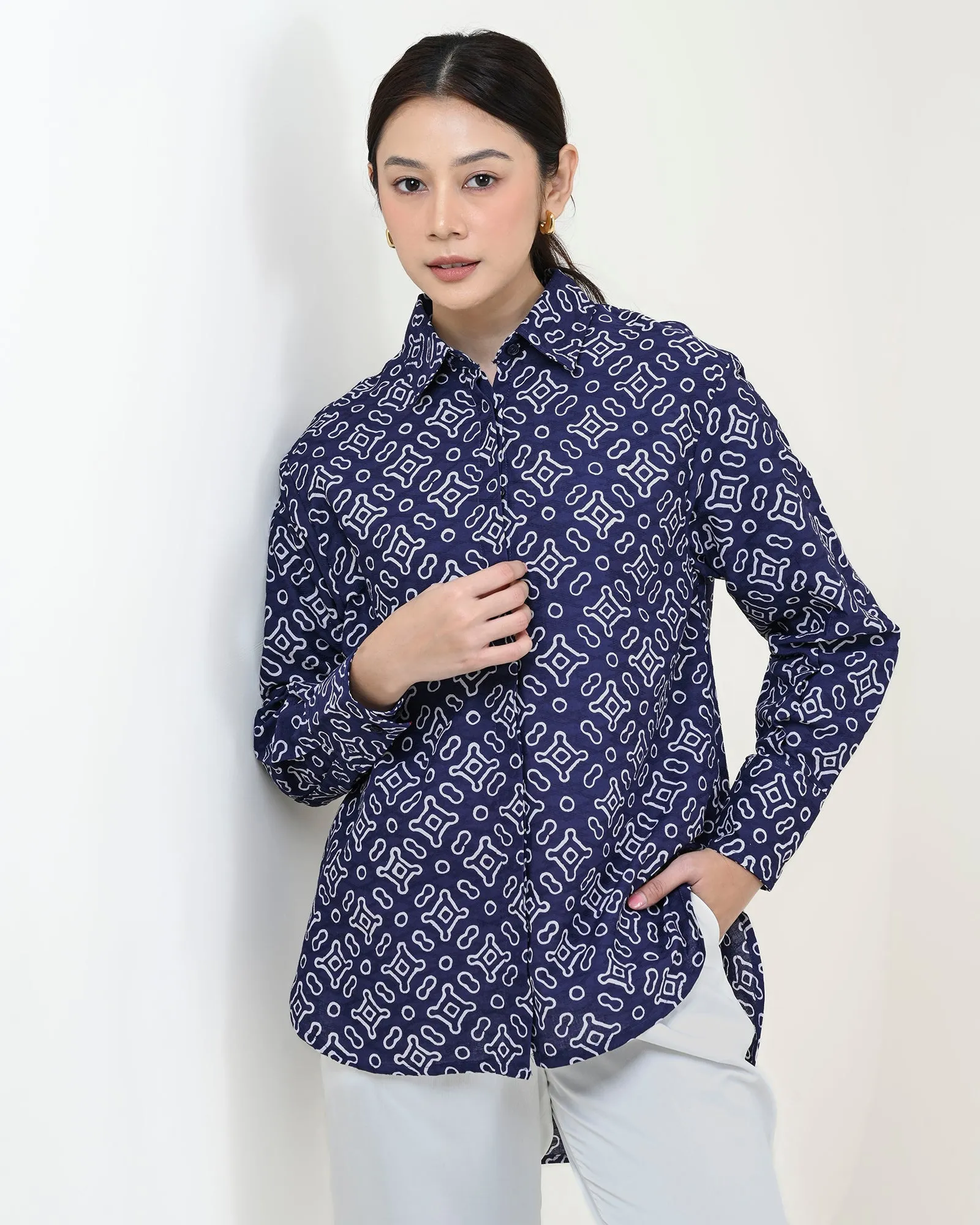 MIREYA BATIK SHIRT