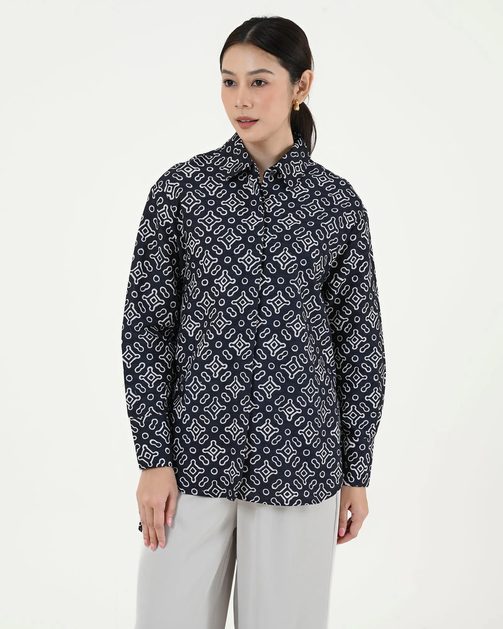 MIREYA BATIK SHIRT