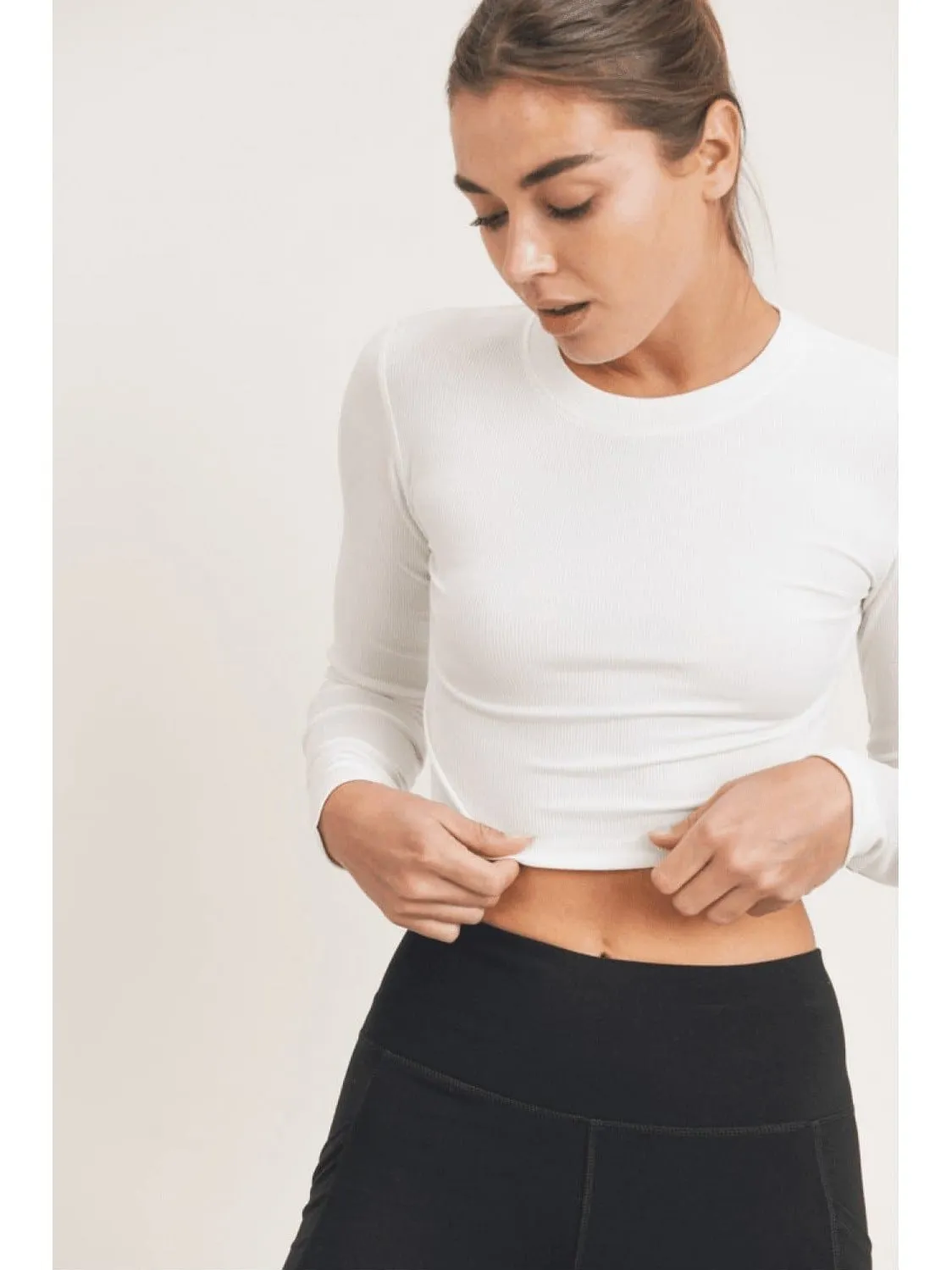 Mono B Micro-Ribbed Long-Sleeved Cropped Top