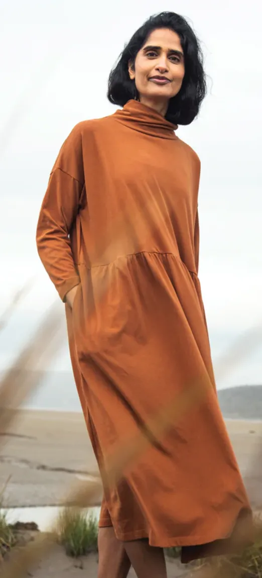 Nicola Organic Cotton Dress In Caramel